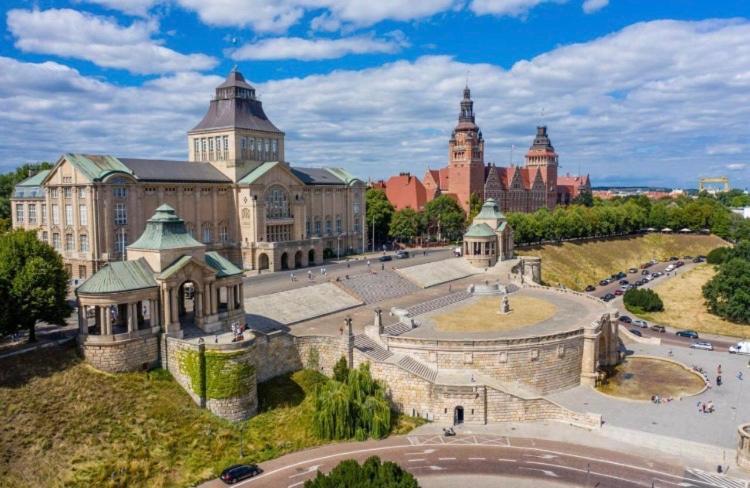 Gryf Deluxe Apartments In Centrum Щецин Экстерьер фото